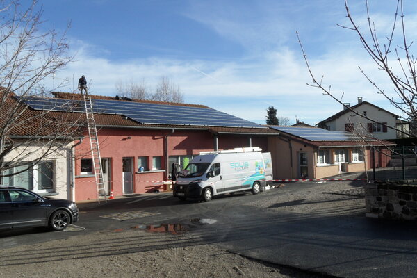 Installation de panneaux photovoltaïques