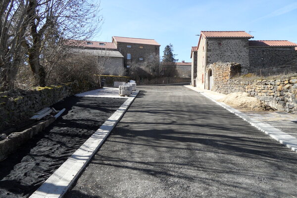 Aménagement de trottoirs et travaux d